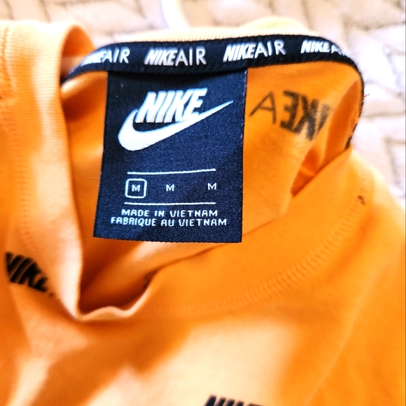 Nike Tank Top - Picture 2 of 2